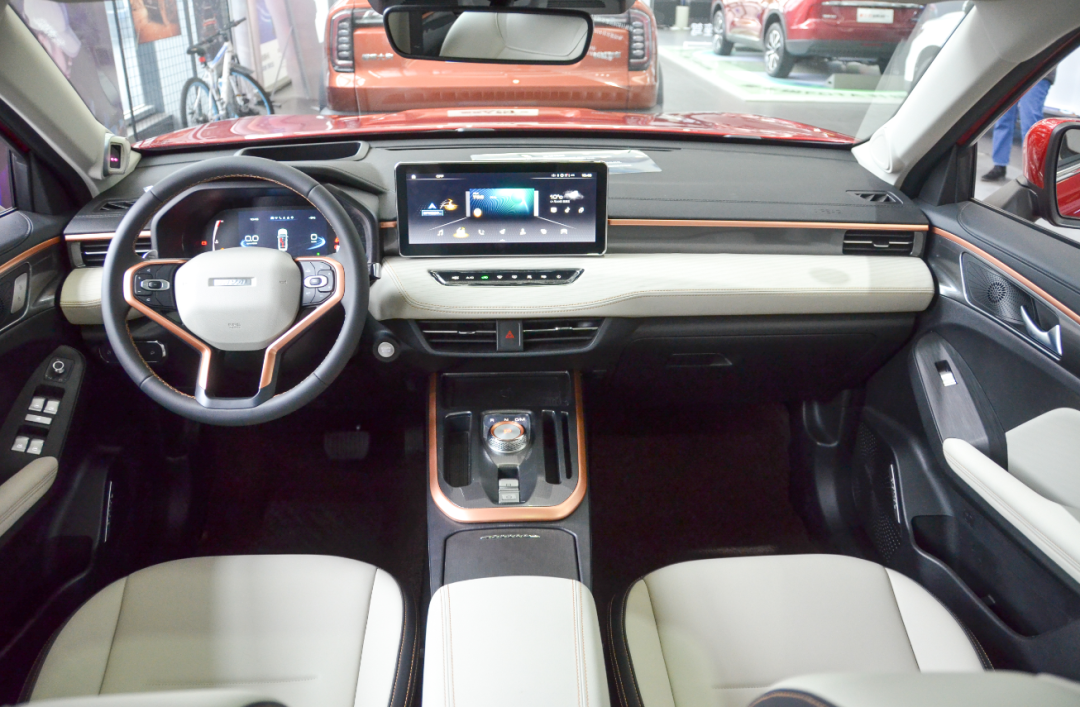 007探店:做年轻人的第一辆车 到店实拍长城哈弗初恋