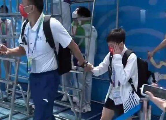 资本重金请她上综艺，全红婵毅然拒绝，表示只想再为国争光休闲区蓝鸢梦想 - Www.slyday.coM