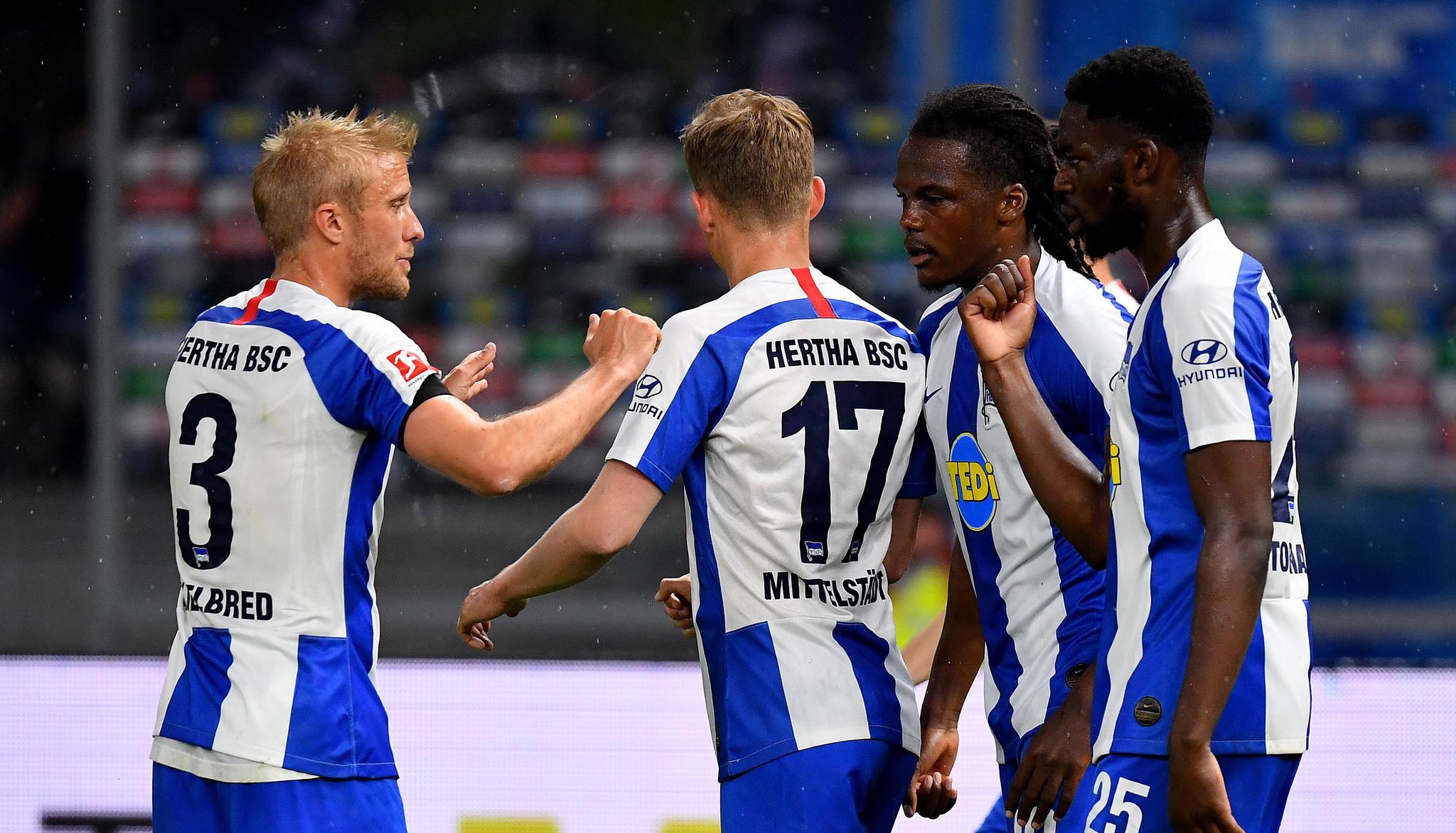 足球——德甲联赛:柏林赫塔胜柏林联合_高清图集_新浪网