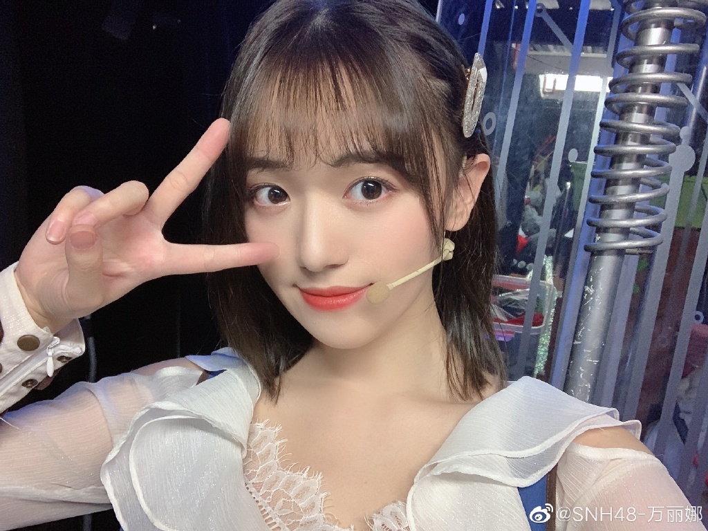 snh48-万丽娜美少女迷人写真美照好看
