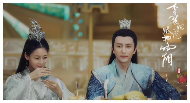 香蜜中洛霖和临秀仙逝水神之位给了锦觅那风神之位呢