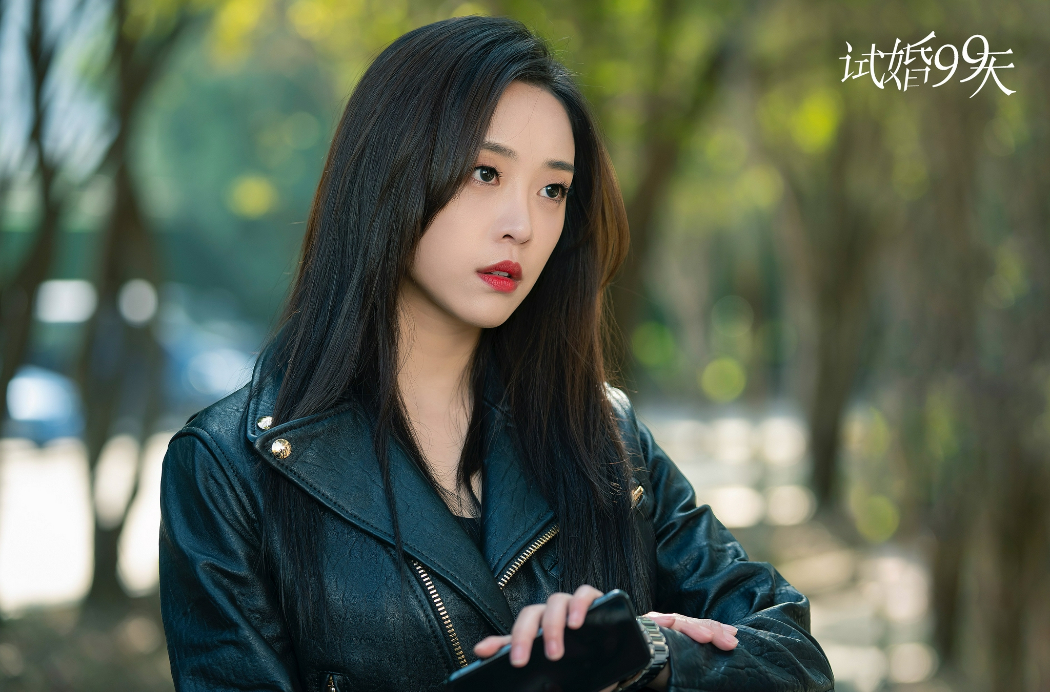 甜宠网剧《试婚99天》热播中 王珮寒诠释多面霸总