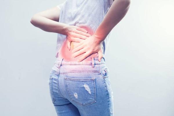 女性频繁腰痛或与这6个因素有关若你符合及时检查