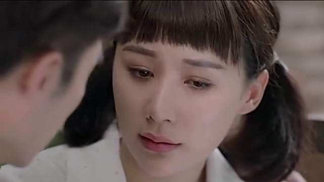 绽放吧百合:狠毒吴盼将闺女的照片撕掉,谁知只能伤心大哭,可怜
