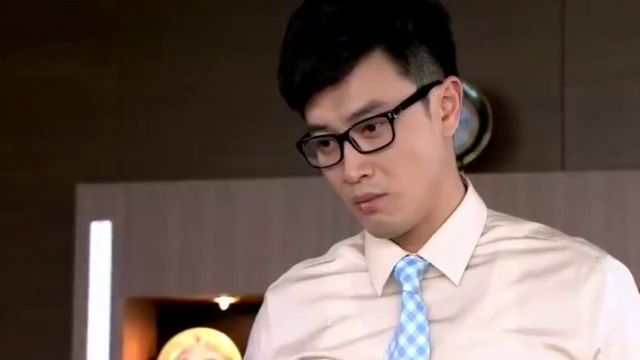 您推荐: 因为爱情有多美:陈笑飞陪文馨做产检其乐融融,林多俊好可怜啊