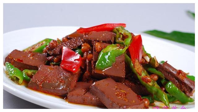 煎鸡翅,香辣烤鱿鱼,糖醋带鱼,炒鸭血,蒜蓉蒸虾的做法