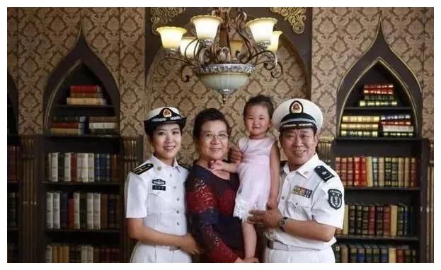 杜旭东是什么军衔现任妻子是谁