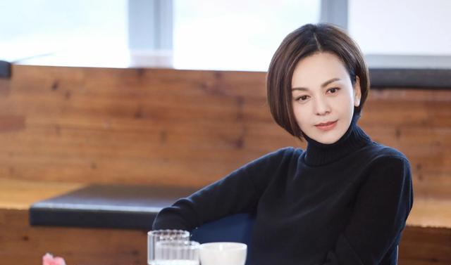 怦然再心动王琳约会画风像客户考察陈越带蔡卓宜开会变霸总