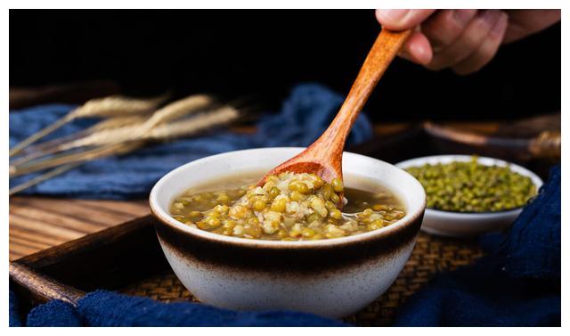 煮绿豆沙时使用的糖很关键教你正确的方法区别很大