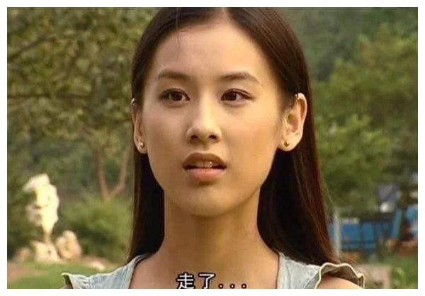 《红苹果乐园》偶像入门剧,女主男主无人识,女二黄圣依红出圈