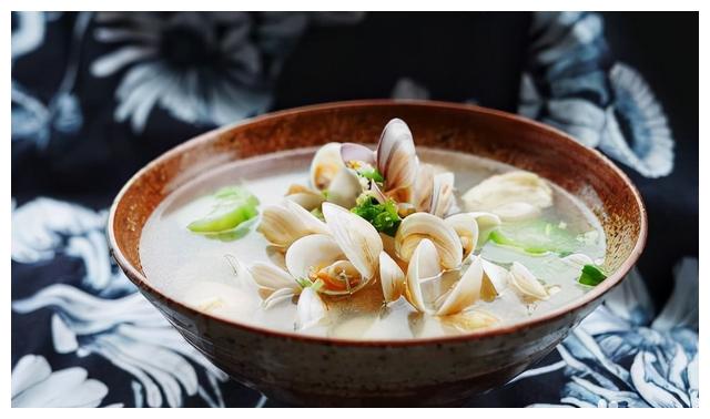 东盛澜小厨房丨丝瓜蛤蜊汤__财经头条