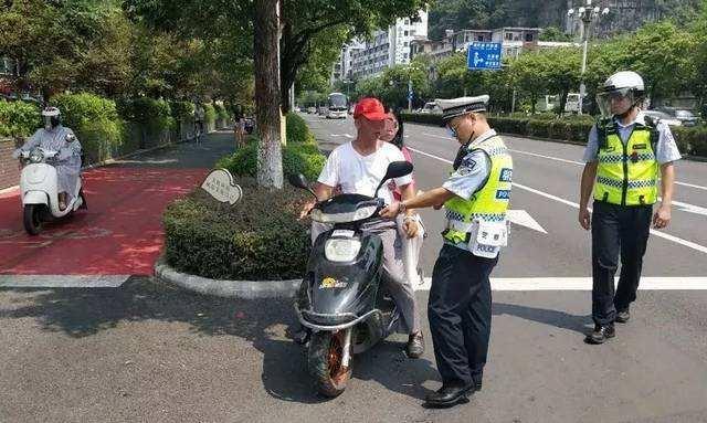 电动车驾照费用曝光，老百姓坐不住了：准备卖车了