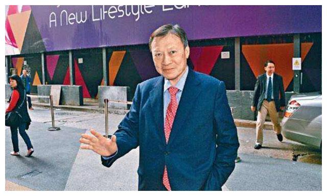 这个被逐出豪门的超级富二代曾经领衔了香港第一狗血剧