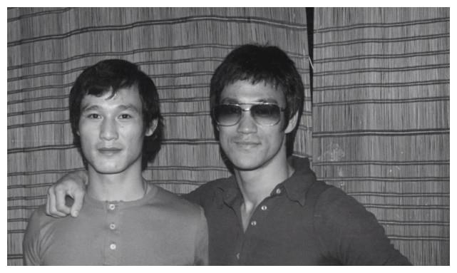 此前申请迎娶相恋50年女友|肺癌|陈惠敏|吴国英_新浪新闻