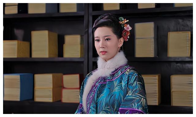 按照孟静娴的身份,不管嫁给谁,拥有第一笔财富都绰绰有余,但她迷恋