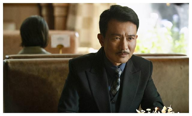 隐秘而伟大夏处长的离开成为本剧所有一切的转折点