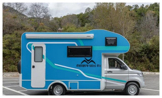 平价亲民c型房车选择不纠结戴德minirv