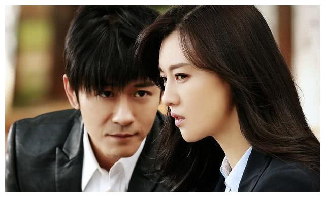 林雨申的妈妈是金牌制作人兼导演李小婉,干妈是导演李少红,说起来