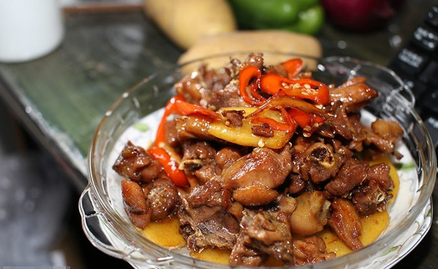 做的这道菜,文明世界,好多外来客,就是冲着它的美味来的!休闲区蓝鸢梦想 - Www.slyday.coM 做的这道菜,文明世界,好多外来客,就是冲着它的美味来的!休闲区蓝鸢梦想 - Www.slyday.coM