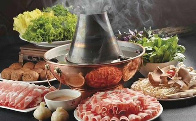 涮羊肉:忽必烈赐名的创意美食...