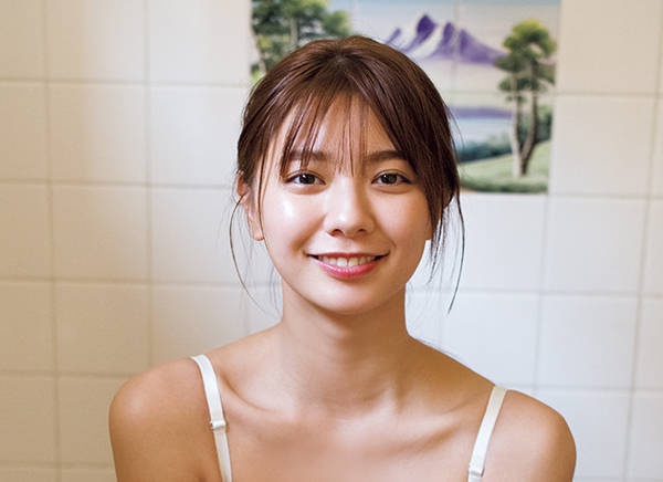 饰演假面骑士saber女主 须藤芽依 受瞩目川津明日香 川津明日香 假面 骑士 新浪新闻