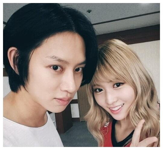 super junior金希澈与momo独占2020年首场甜蜜