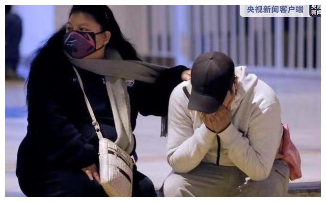 一长途客车在秘鲁中央公路坠崖 遇难人数已上升至29人休闲区蓝鸢梦想 - Www.slyday.coM 一长途客车在秘鲁中央公路坠崖 遇难人数已上升至29人休闲区蓝鸢梦想 - Www.slyday.coM