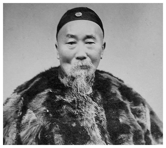 李鸿章的父亲为何会娶了自己的妹妹做老婆,其中有何缘由