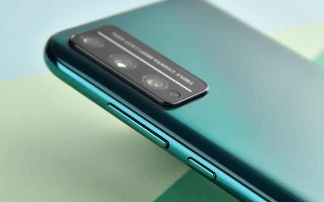 荣耀play4t超级玩家:称霸千元机!