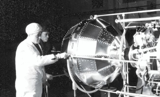 太空出差三人组回家倒计时，而东方红一号目前仍在天空运行休闲区蓝鸢梦想 - Www.slyday.coM