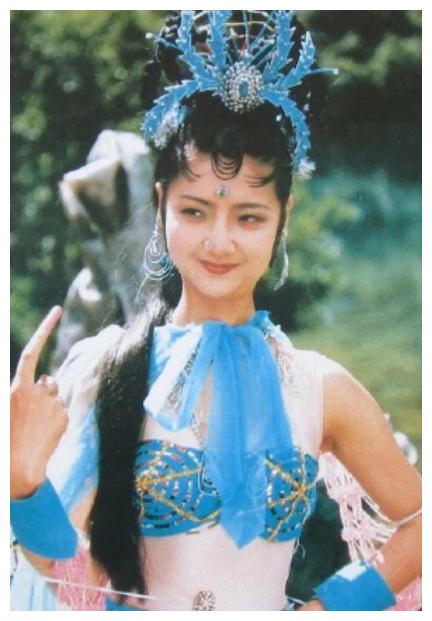 西游记蜘蛛精演员不愿露肚脐杨洁用这个方法骗了观众30年