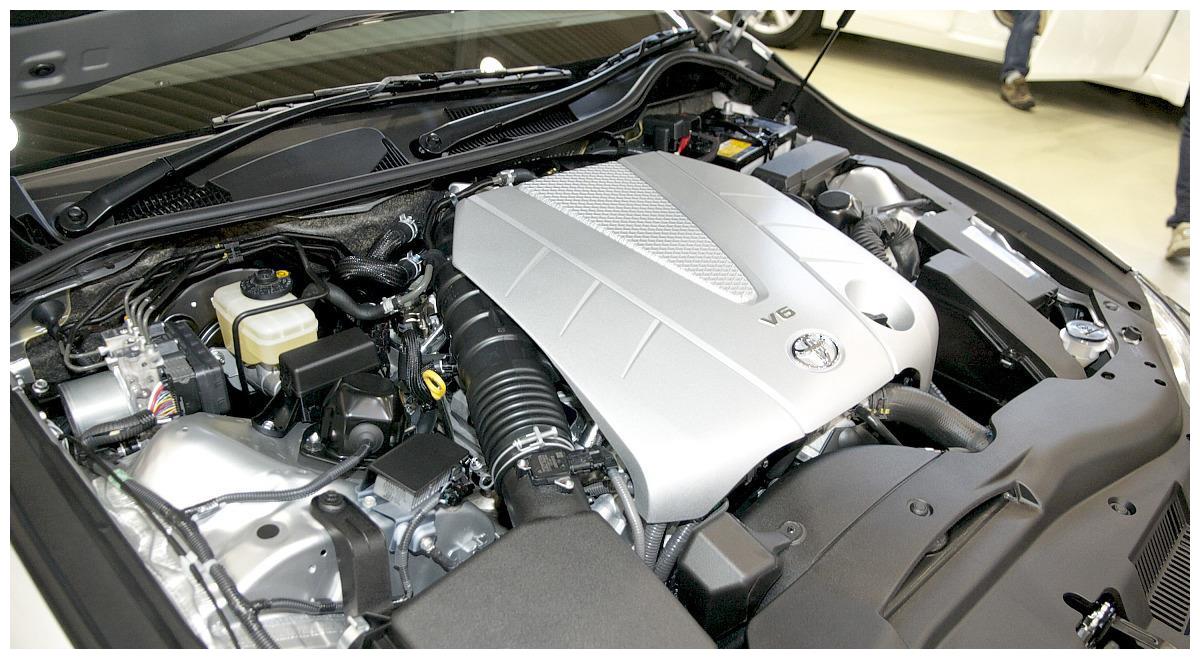 为什么v10发动机会逐渐消失老司机做了分析讲解你同意吗