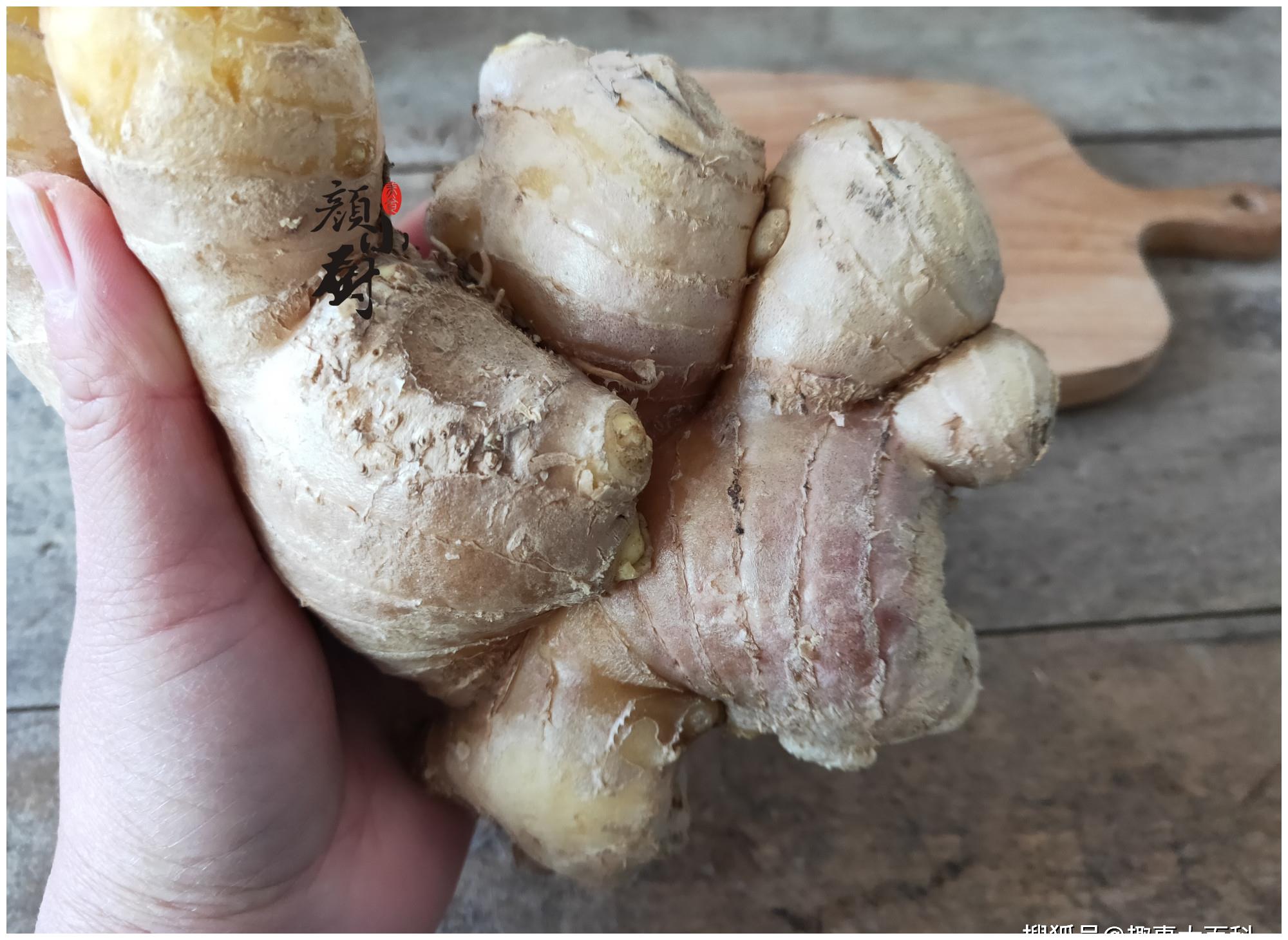 生姜放久了会干瘪,教你2招,放半年不会坏,和刚买的一样新鲜