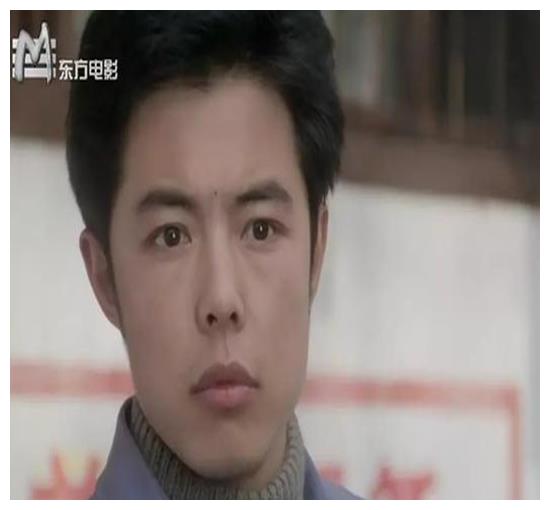 皇帝专业户的张铁林放弃中国国籍加入英国原因居然是这样