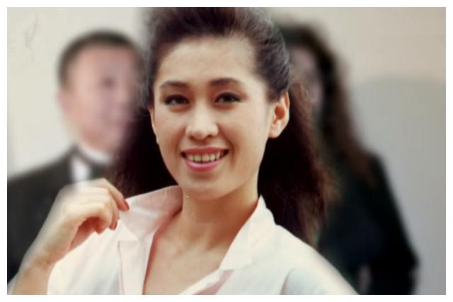 鬼后王玉环近照打扮雍容华贵分手午马后从师奶变富婆