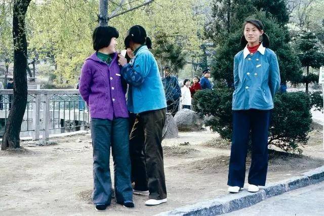 80年代老照片,重温改革开放初期的社会风貌