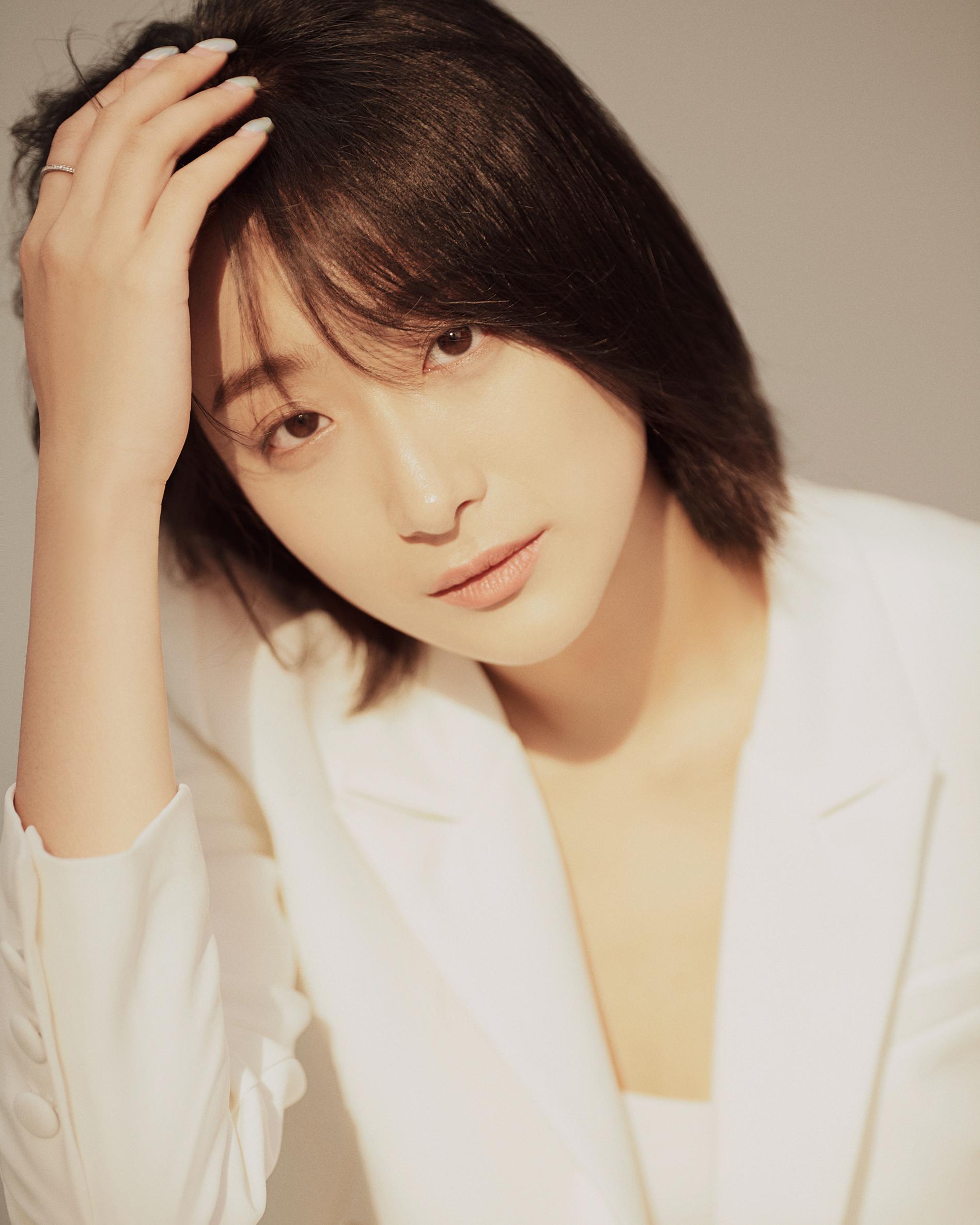 尚如梦最新写真曝光仪态不凡气质高雅