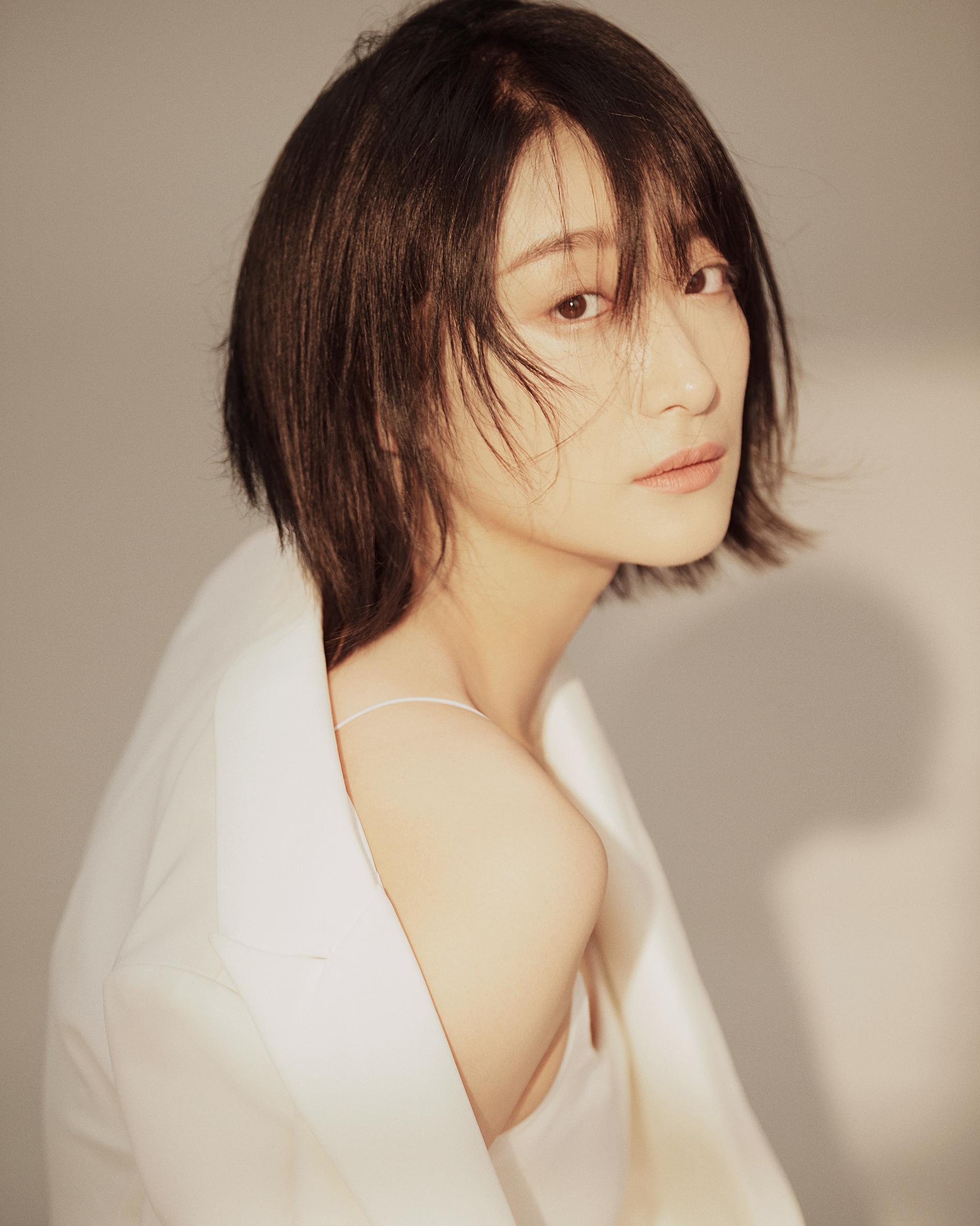 尚如梦最新写真曝光仪态不凡气质高雅