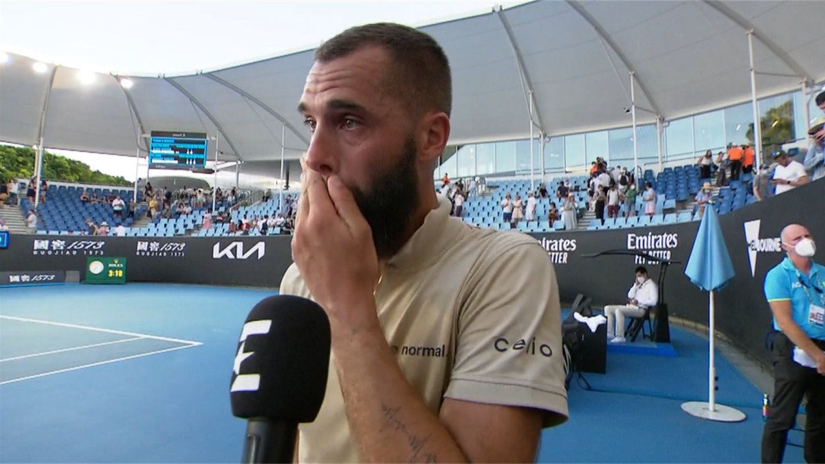 澳网场上出现诡异步伐，大阪直美赛后解密！法国选手受访突然泪崩休闲区蓝鸢梦想 - Www.slyday.coM