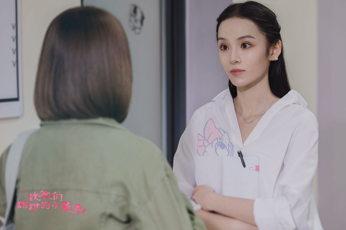 朱云慧《致我们甜甜的小美满》引热议 幽默自嘲求生欲满格