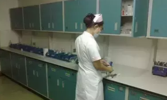 配药前一个动作避免了一起差错事故的发生休闲区蓝鸢梦想 - Www.slyday.coM