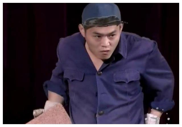 王金龙:曾靠捡垃圾为生,15岁被赵本山看中,前妻丫蛋被师弟求婚