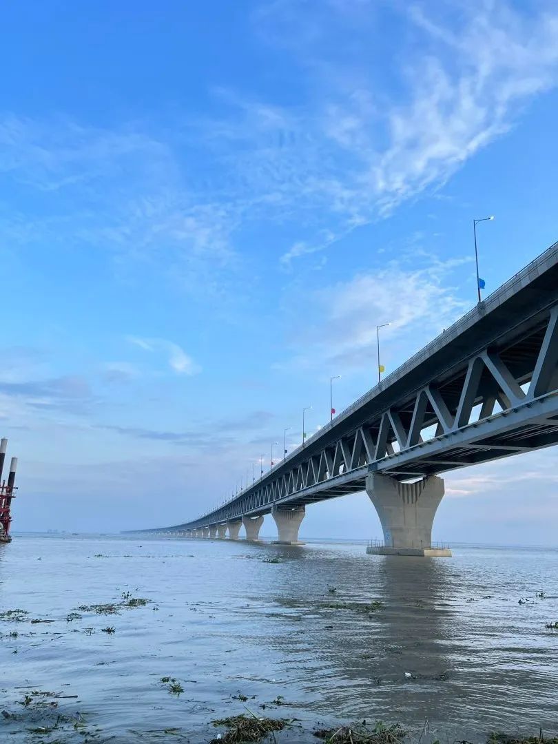 徐工助力孟加拉帕德玛大桥全线通车|孟加拉国|连接线|徐工_新浪新闻