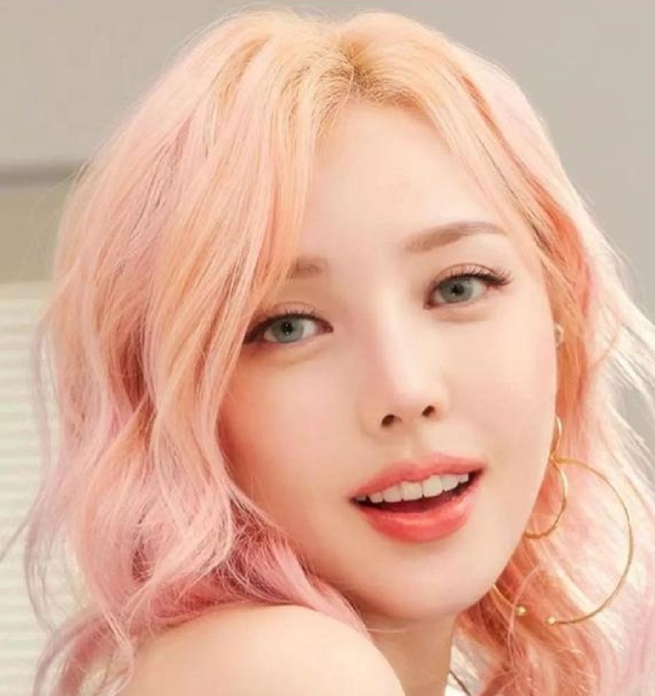 但是如果你想作为高调的美少女,那么浅色发色又是不二选哦!