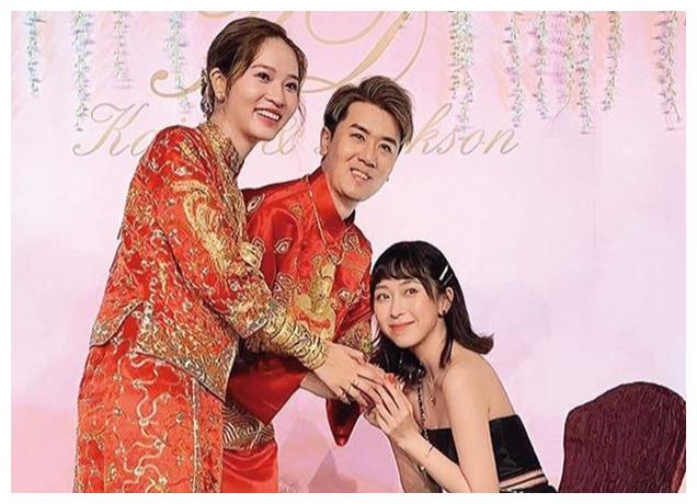 杨嘉欣尹国驹是她姥爷在无线跑龙套21岁生子享平淡生活