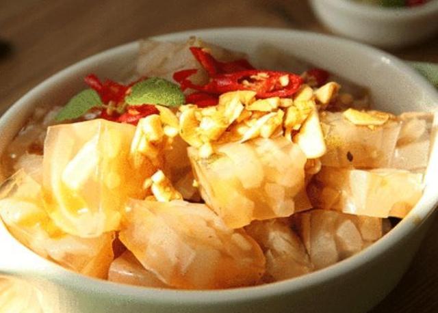 做猪皮冻,一定多加点“它”,劲道美味还不碎|猪皮|猪皮冻|明胶_新浪新闻