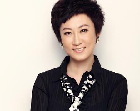 著名主持人刘元元,因公开怼涂磊被网络暴力,后不敢