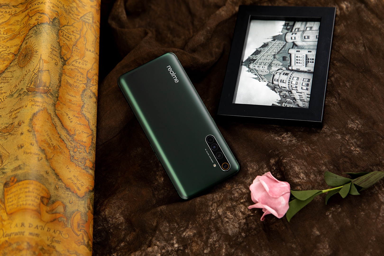 realmex50pro青苔图赏3分钟感受5g速度