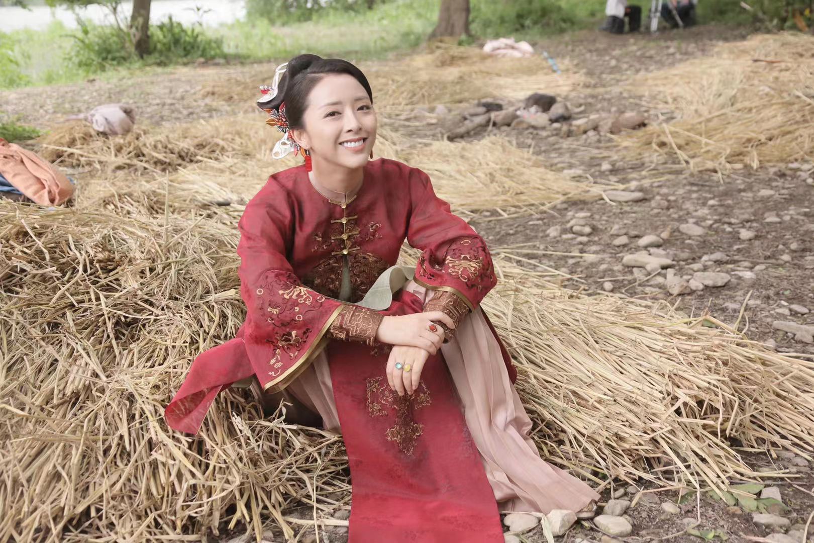 《鹿鼎记》收官 黄小蕾韦春花突破认知 三观最正时尚"老头牌"