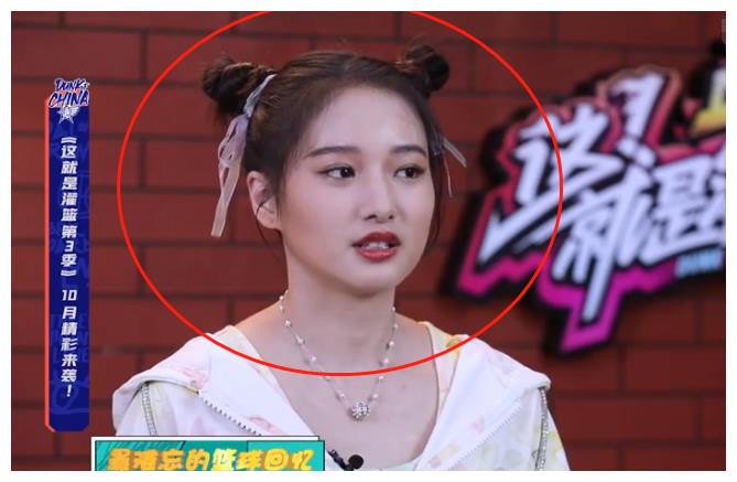选秀节目滤镜有多厚?徐艺洋金子涵乃万上新综艺,颜值高低很明显